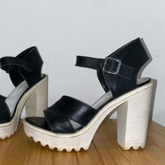 LAST CHANCE | Lug Sole Platform Heels - Picture 16 of 16